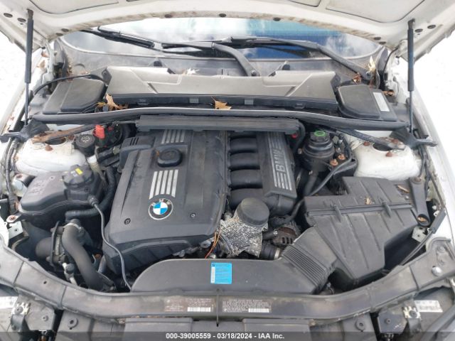 Photo 9 VIN: WBAPK5C59AA647079 - BMW 328I 