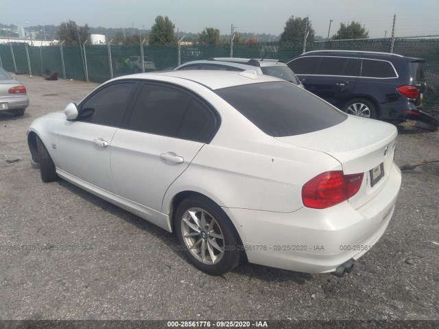 Photo 2 VIN: WBAPK5C59AA648054 - BMW 3 