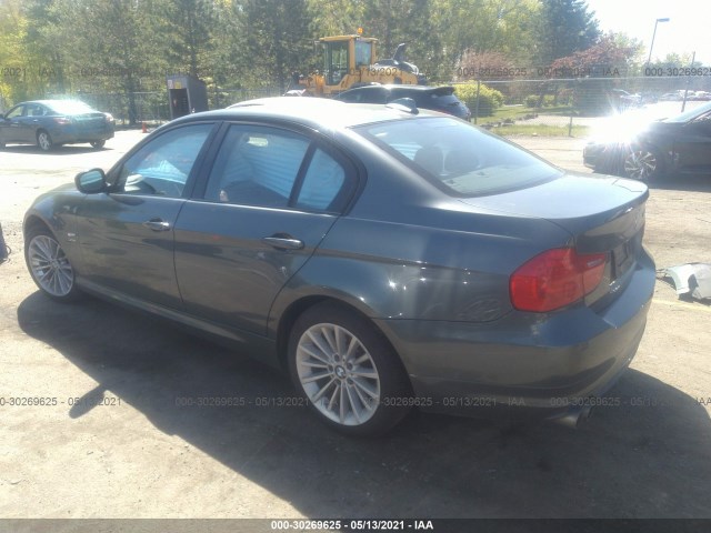 Photo 2 VIN: WBAPK5C59AA651780 - BMW 3 