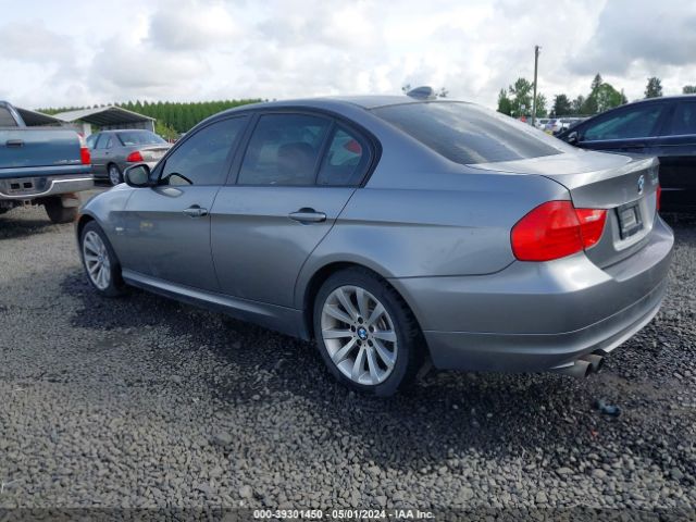 Photo 2 VIN: WBAPK5C59BA661923 - BMW 328I 