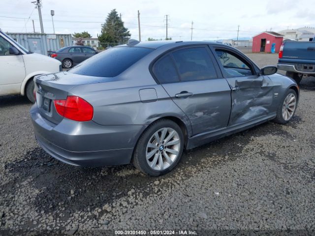 Photo 3 VIN: WBAPK5C59BA661923 - BMW 328I 