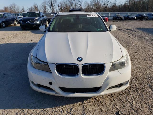 Photo 4 VIN: WBAPK5C59BA994851 - BMW 3 SERIES 