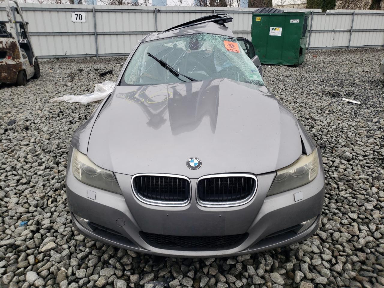 Photo 4 VIN: WBAPK5C5XAA649391 - BMW 3ER 