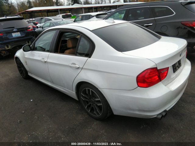 Photo 2 VIN: WBAPK5C5XBA655872 - BMW 328I 