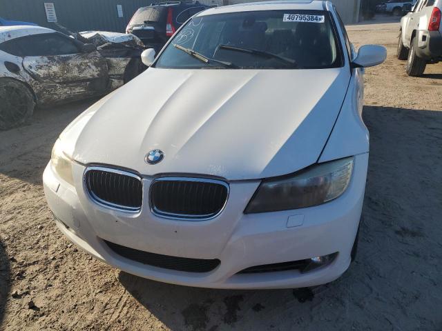 Photo 4 VIN: WBAPK5C5XBA656505 - BMW 3 SERIES 