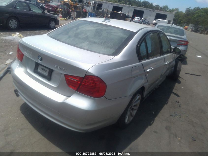 Photo 3 VIN: WBAPK5C5XBF122066 - BMW 3ER 