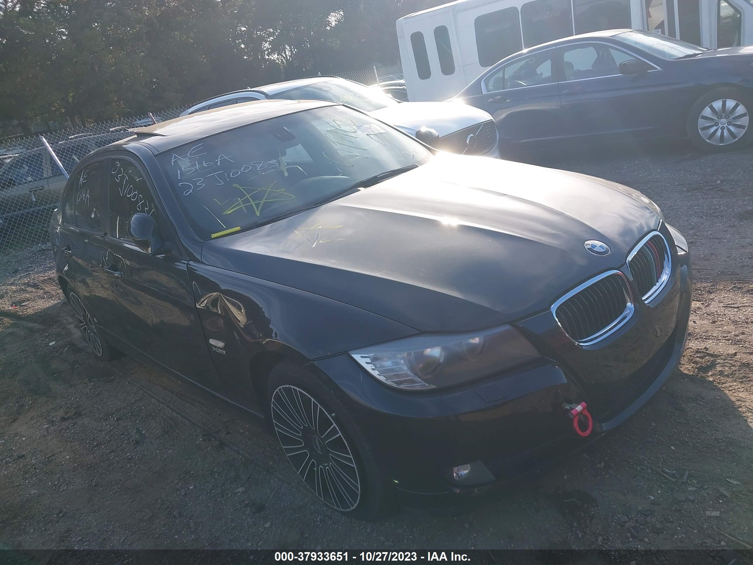 Photo 0 VIN: WBAPK5C5XBF127512 - BMW 3ER 