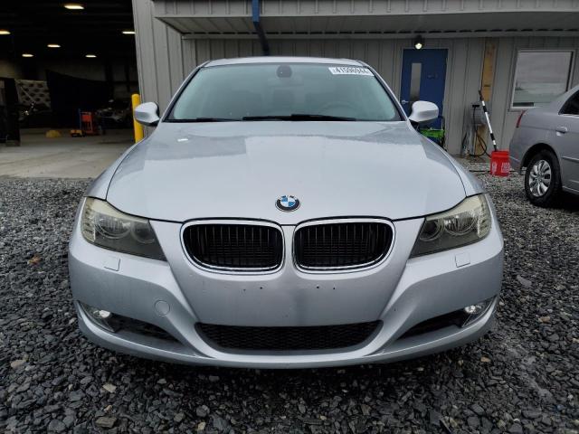 Photo 4 VIN: WBAPK5G50BNN79212 - BMW 3 SERIES 