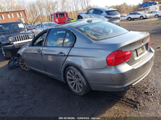 Photo 2 VIN: WBAPK5G50BNN80876 - BMW 328I 