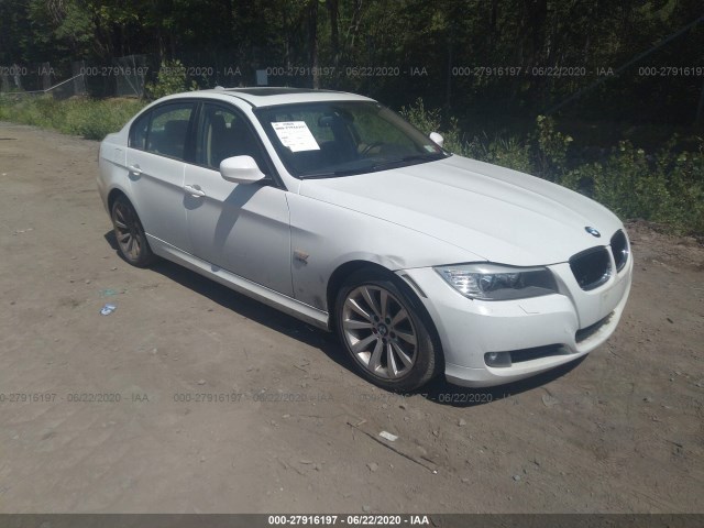 Photo 0 VIN: WBAPK5G51BNN24977 - BMW 3 