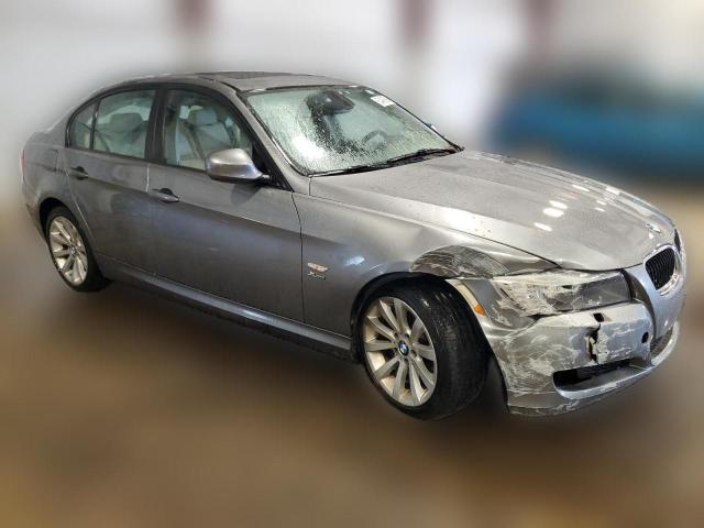 Photo 3 VIN: WBAPK5G51BNN28575 - BMW 3 SERIES 