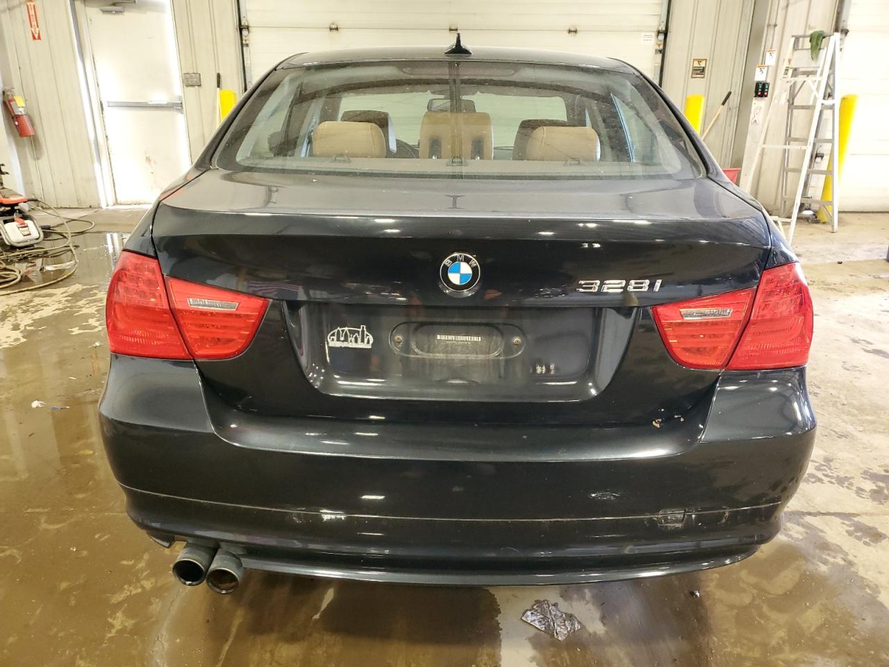 Photo 5 VIN: WBAPK5G51BNN81387 - BMW 3ER 