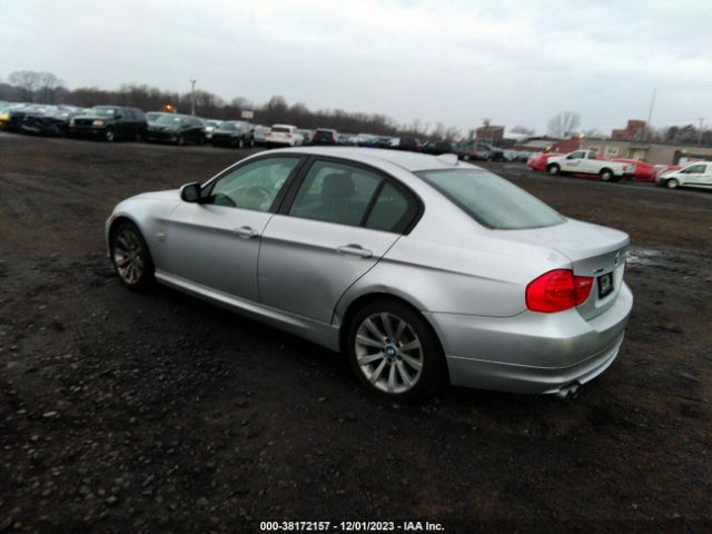 Photo 2 VIN: WBAPK5G52BNN29198 - BMW 328I 