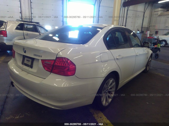 Photo 3 VIN: WBAPK5G52BNN80636 - BMW 3 