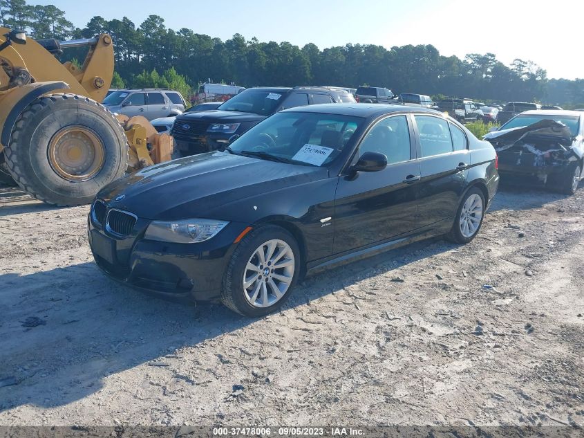 Photo 1 VIN: WBAPK5G53BNN79043 - BMW 3ER 