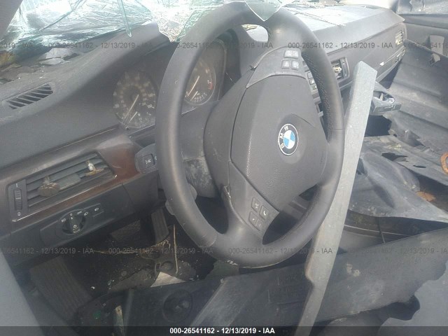 Photo 6 VIN: WBAPK5G53BNN80192 - BMW 3 