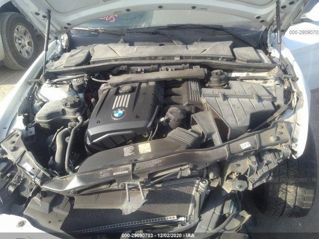 Photo 9 VIN: WBAPK5G54BNN25430 - BMW 3 