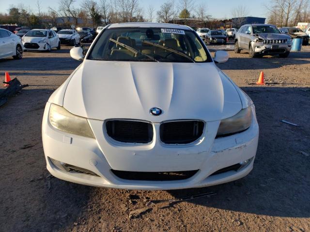 Photo 4 VIN: WBAPK5G55BNN82218 - BMW 3 SERIES 