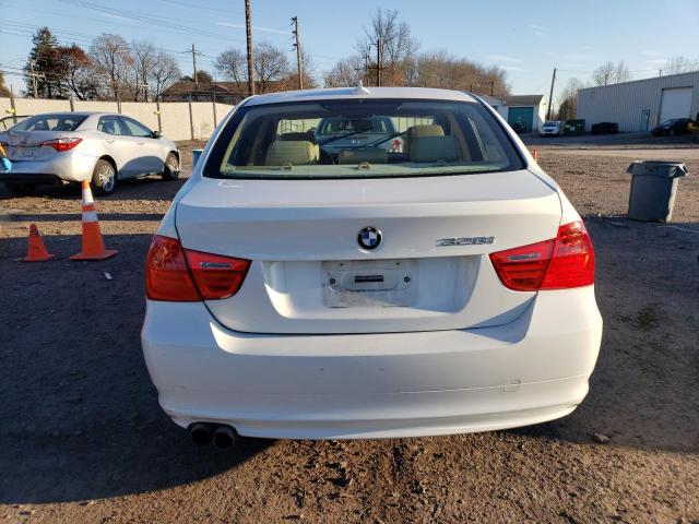 Photo 5 VIN: WBAPK5G55BNN82218 - BMW 3 SERIES 