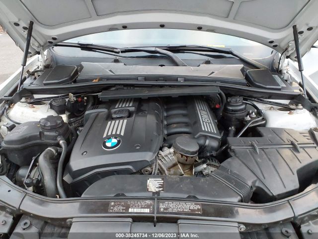 Photo 9 VIN: WBAPK5G56BNN81661 - BMW 328 