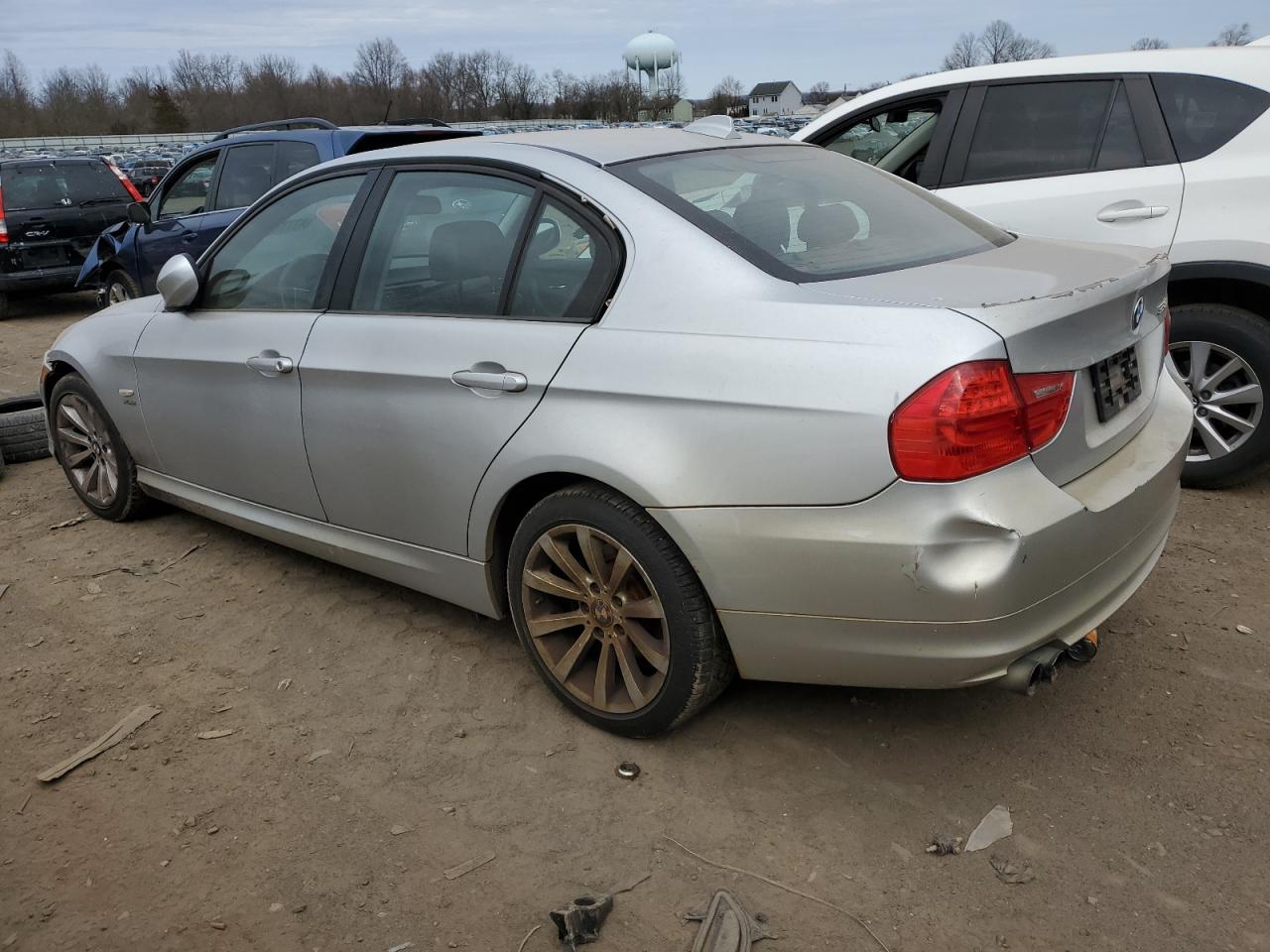 Photo 1 VIN: WBAPK5G57BNN26104 - BMW 3ER 