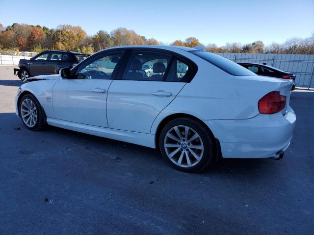 Photo 1 VIN: WBAPK5G57BNN26409 - BMW 3 SERIES 