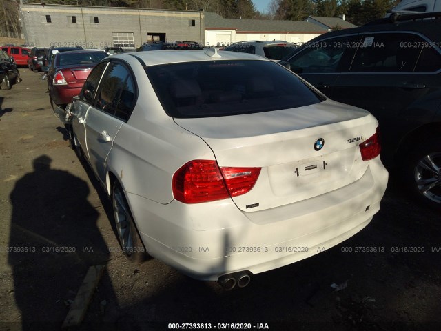 Photo 2 VIN: WBAPK5G57BNN27415 - BMW 3 