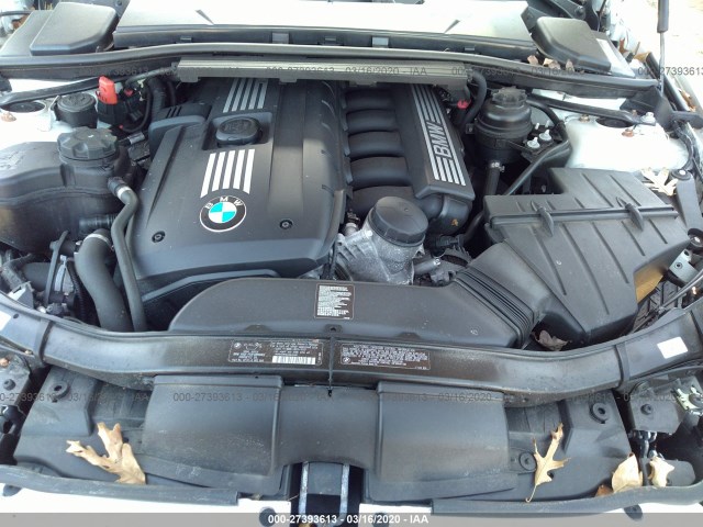 Photo 9 VIN: WBAPK5G57BNN27415 - BMW 3 