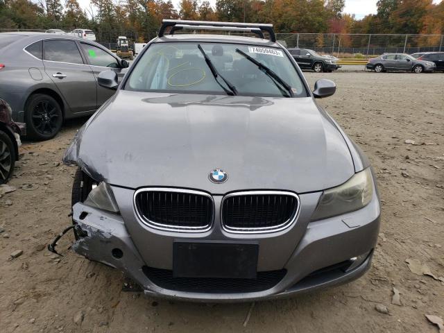 Photo 4 VIN: WBAPK5G58BNN25382 - BMW 3 SERIES 