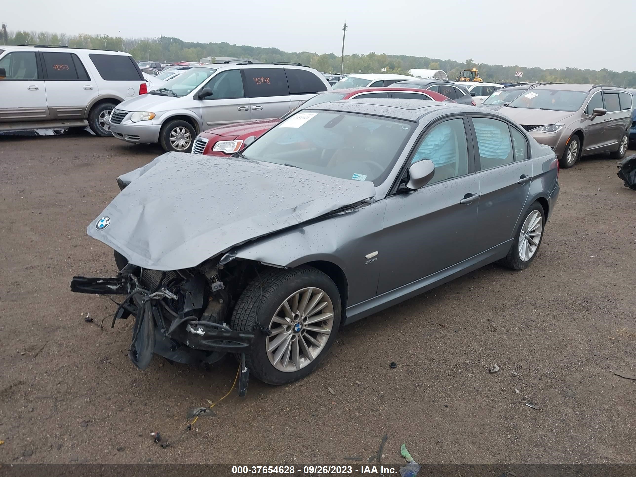 Photo 1 VIN: WBAPK5G58BNN51609 - BMW 3ER 