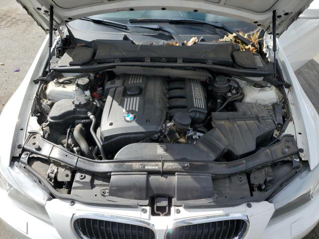 Photo 10 VIN: WBAPK5G58BNN79281 - BMW 3 SERIES 