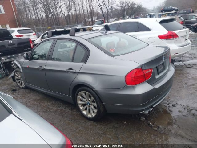 Photo 2 VIN: WBAPK5G58BNN80737 - BMW 328I 