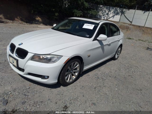 Photo 1 VIN: WBAPK5G59BNN26282 - BMW 3 SERIES 