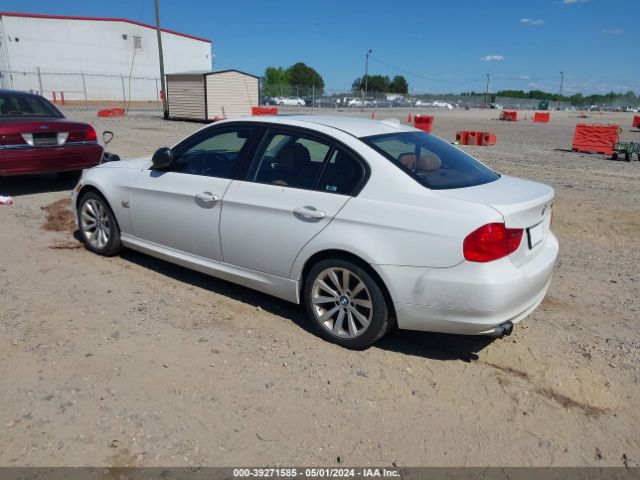 Photo 2 VIN: WBAPK5G59BNN26461 - BMW 328I 