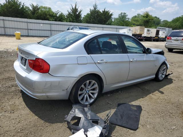 Photo 2 VIN: WBAPK5G59BNN29196 - BMW 3 SERIES 