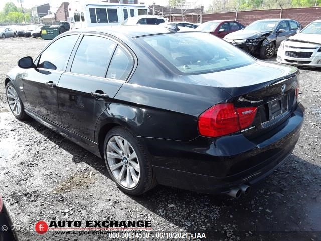 Photo 4 VIN: WBAPK5G5XBNN27585 - BMW 3 