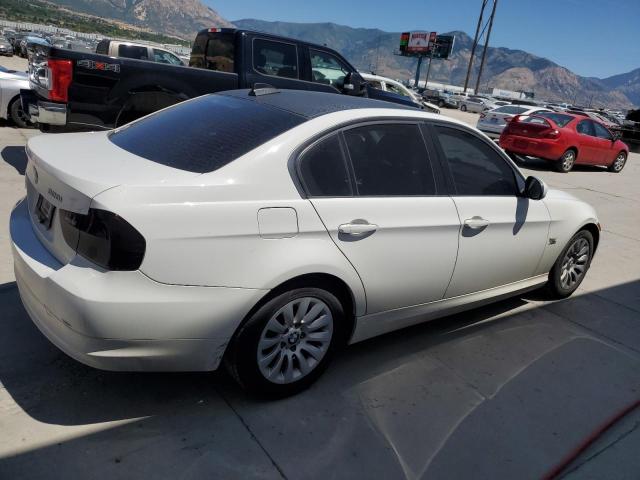 Photo 2 VIN: WBAPK73539A450416 - BMW 3 SERIES 