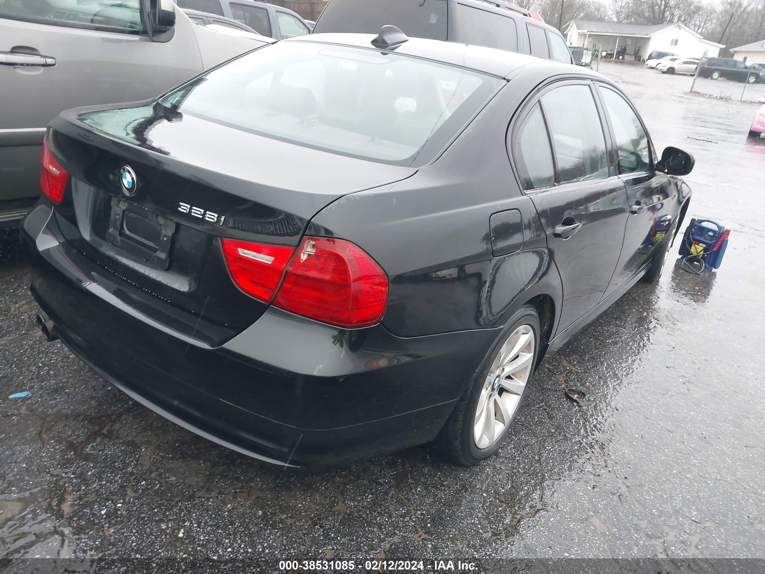 Photo 3 VIN: WBAPK73549A455334 - BMW 3ER 