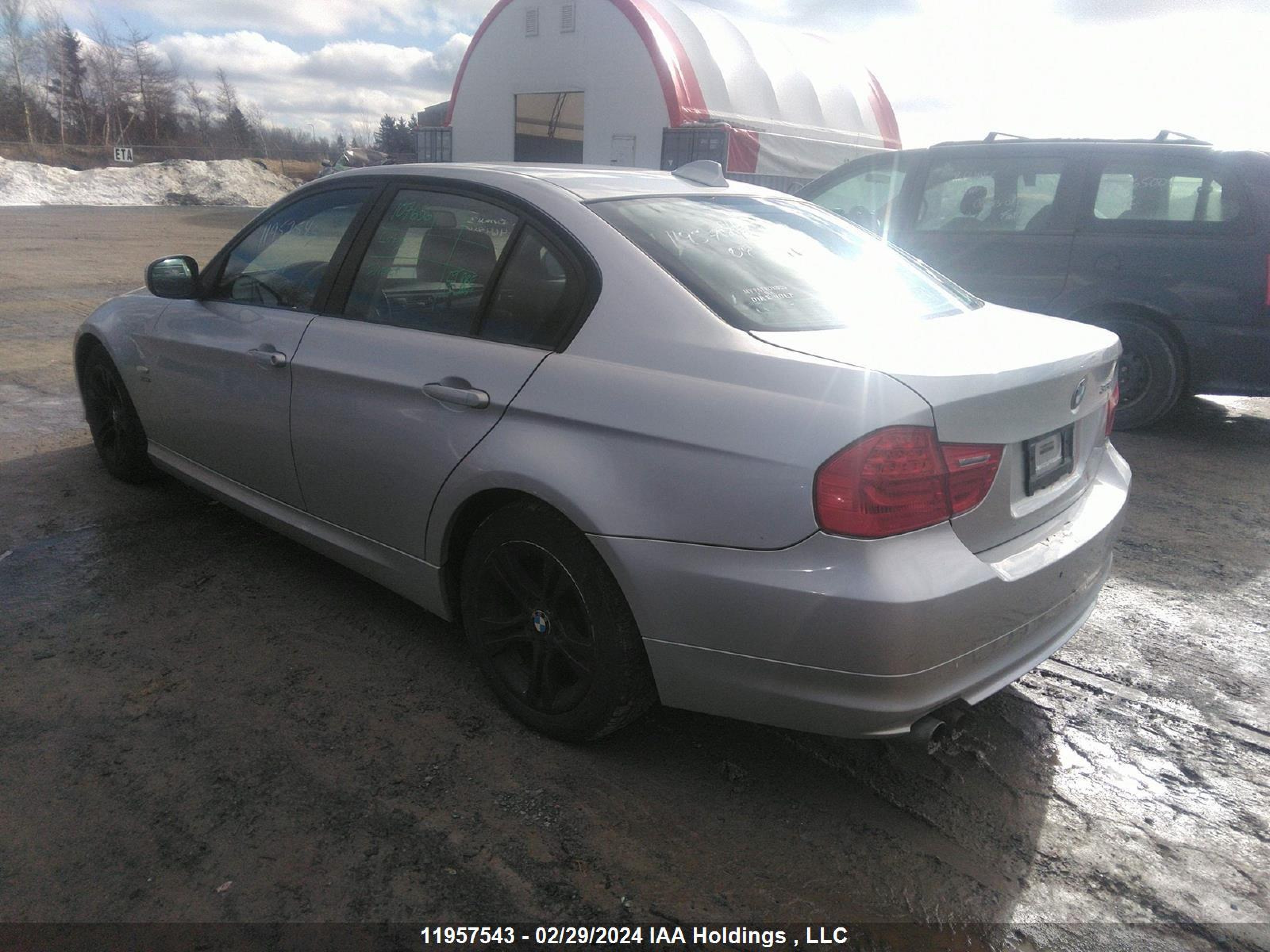 Photo 2 VIN: WBAPK73589A464845 - BMW 3ER 