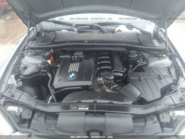 Photo 9 VIN: WBAPK7C50AA461801 - BMW 3 