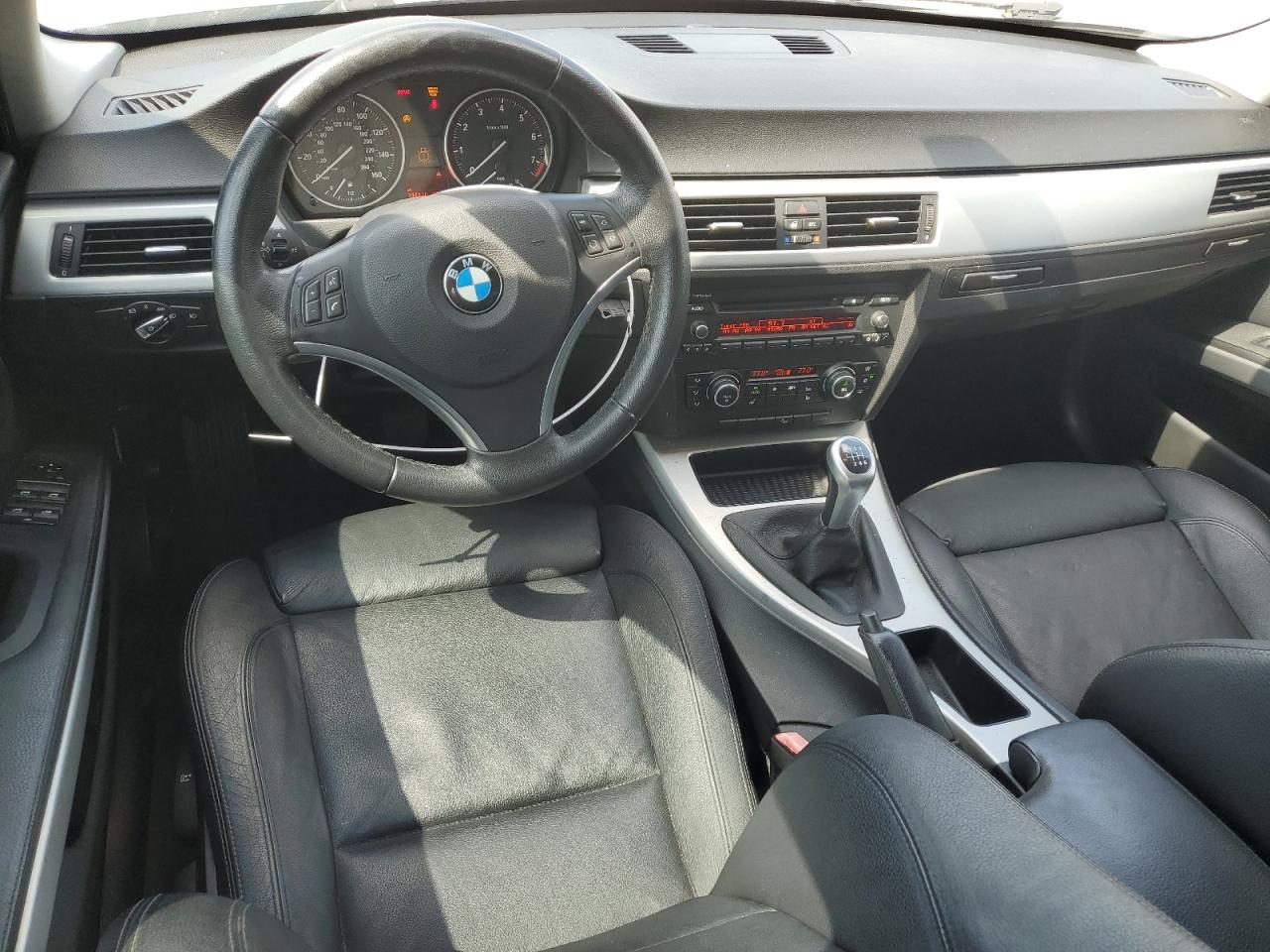 Photo 7 VIN: WBAPK7C50AA771348 - BMW 3ER 