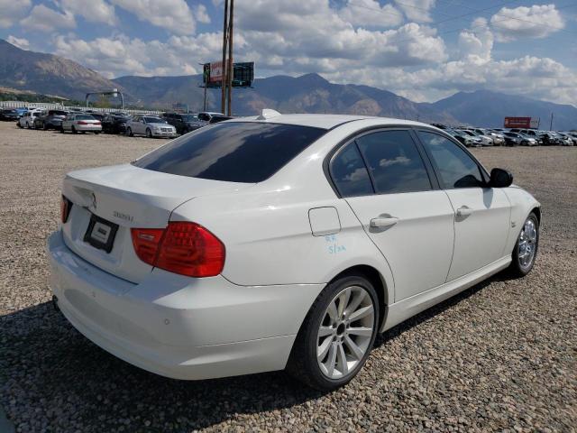 Photo 3 VIN: WBAPK7C50BA821375 - BMW 328 XI 