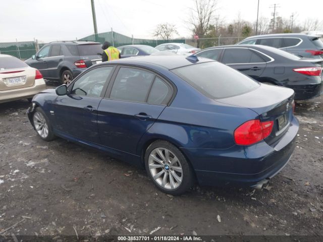 Photo 2 VIN: WBAPK7C50BA971051 - BMW 328I 