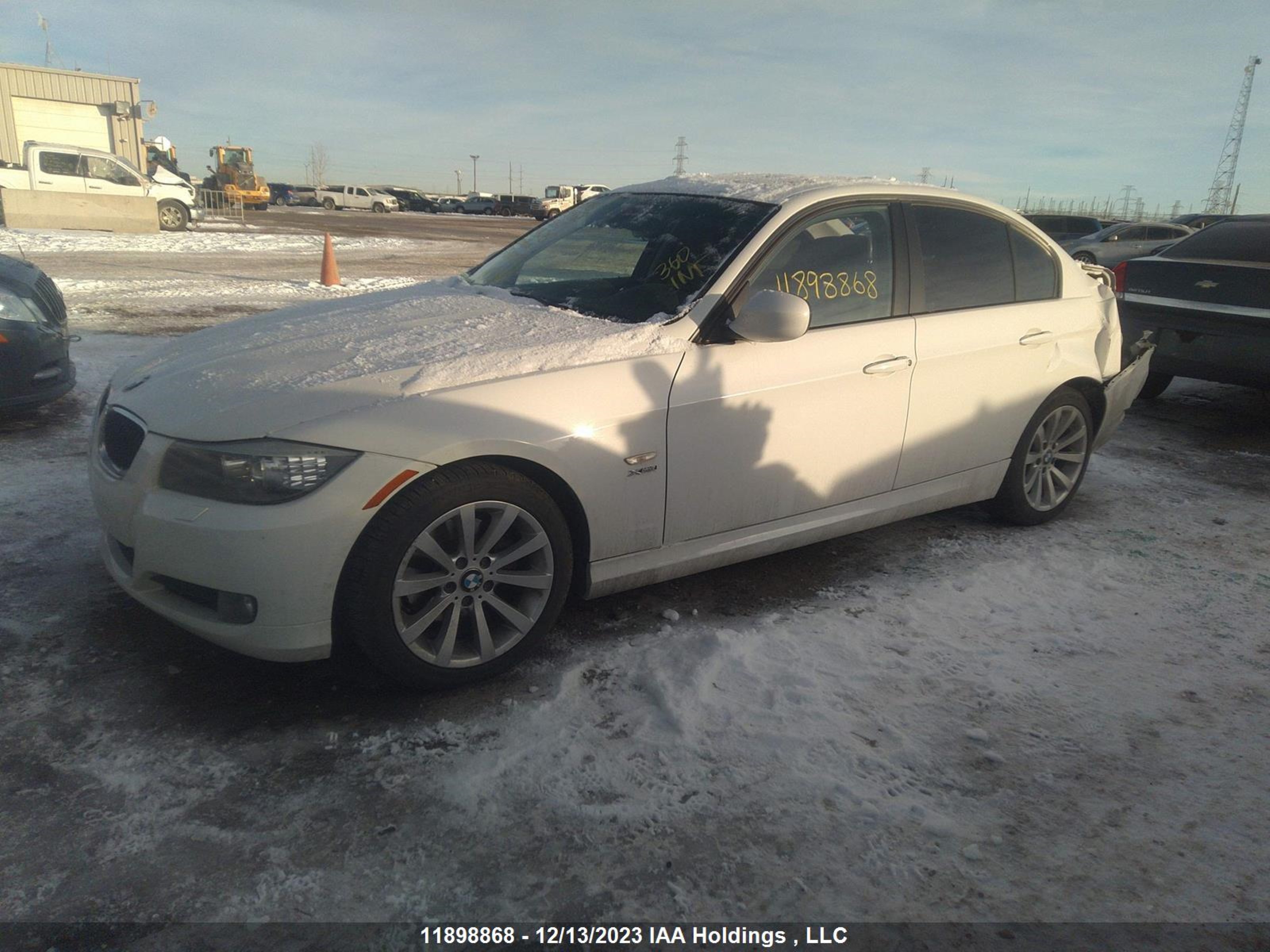 Photo 1 VIN: WBAPK7C50BA975245 - BMW 3ER 