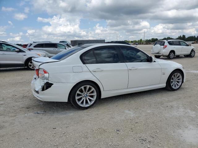 Photo 2 VIN: WBAPK7C50BF082429 - BMW 328 XI 