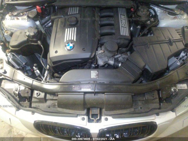 Photo 9 VIN: WBAPK7C50BF085783 - BMW 3 