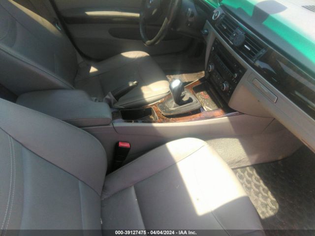 Photo 4 VIN: WBAPK7C50BF086898 - BMW 328I 