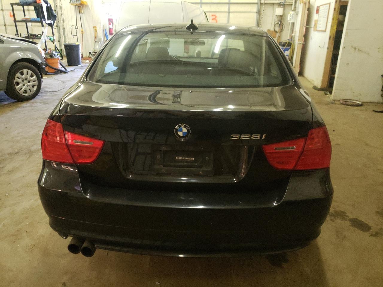 Photo 5 VIN: WBAPK7C51AA458468 - BMW 3ER 