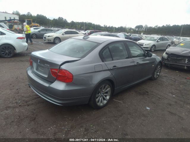 Photo 3 VIN: WBAPK7C51BA463851 - BMW 328I 