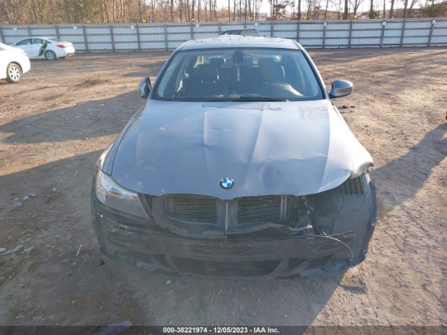 Photo 5 VIN: WBAPK7C51BA464093 - BMW 328I 